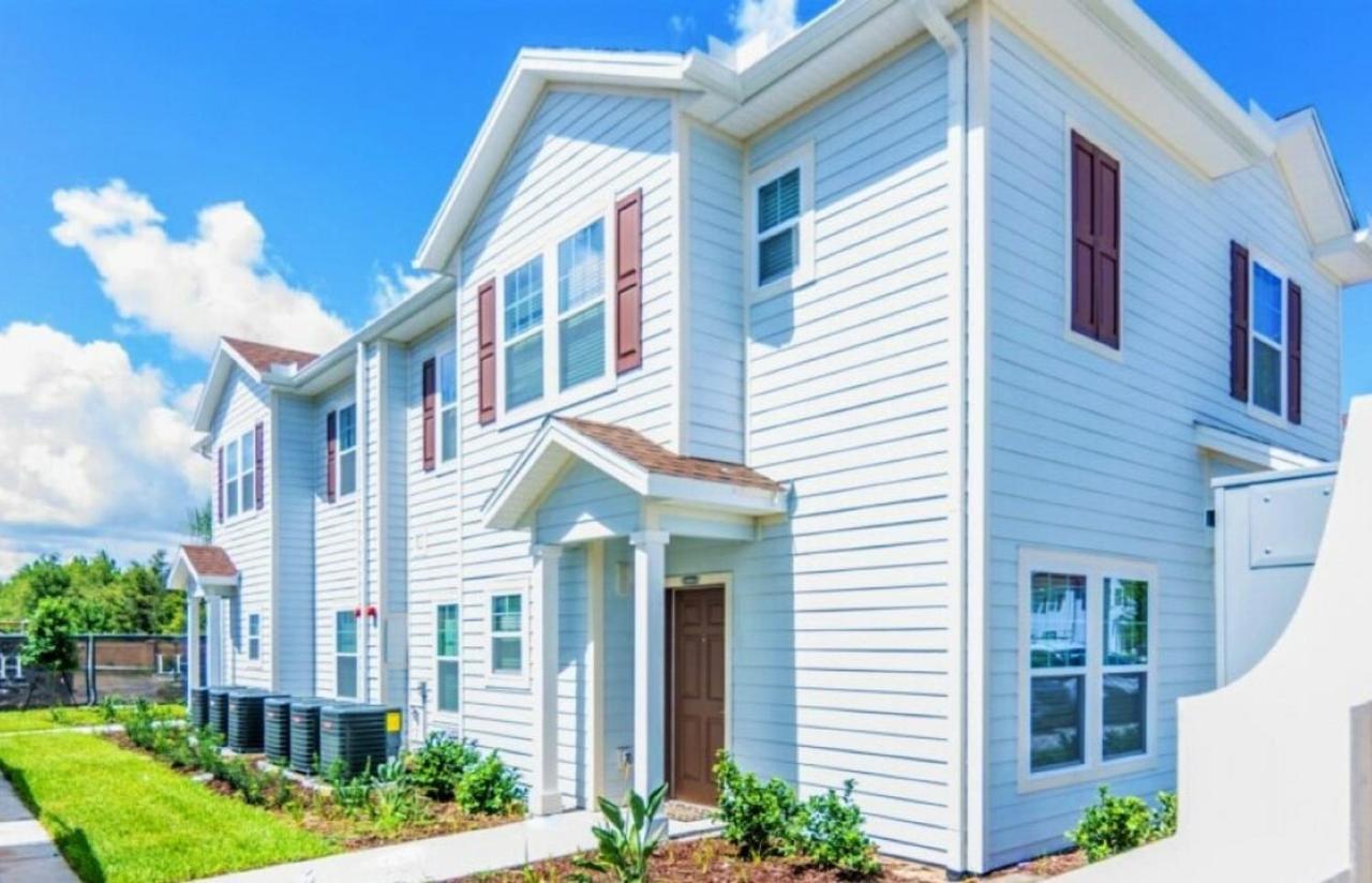 Cozy Four Bedrooms Townhouse At West Lucaya Village Resort 8924 Кисими Екстериор снимка
